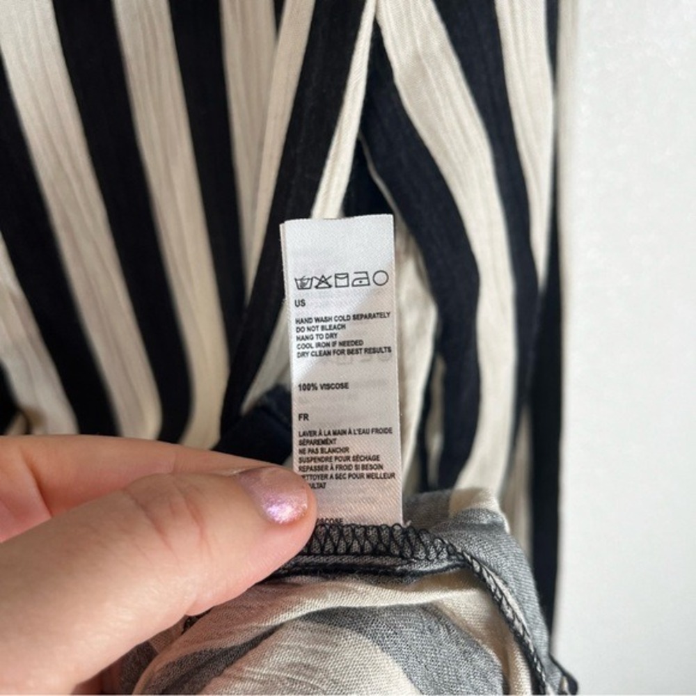 Amuse Society Always Something Button Front Blouse Striped Cream Black Small - Picture 7 of 10